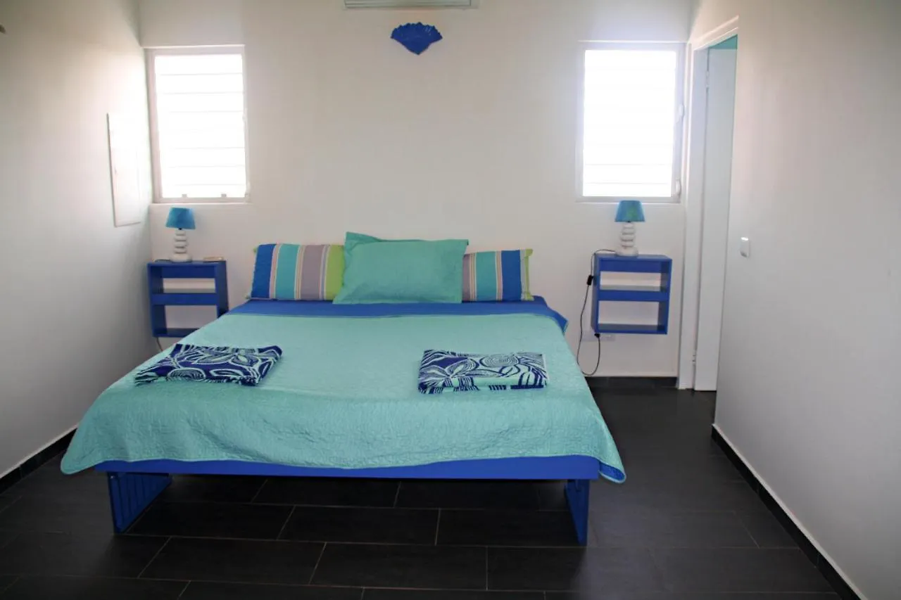 Don Genaro Apartments Barber