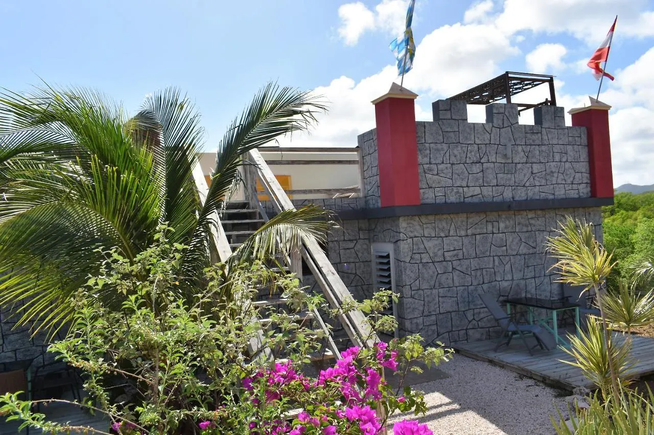 Don Genaro Apartments Barber