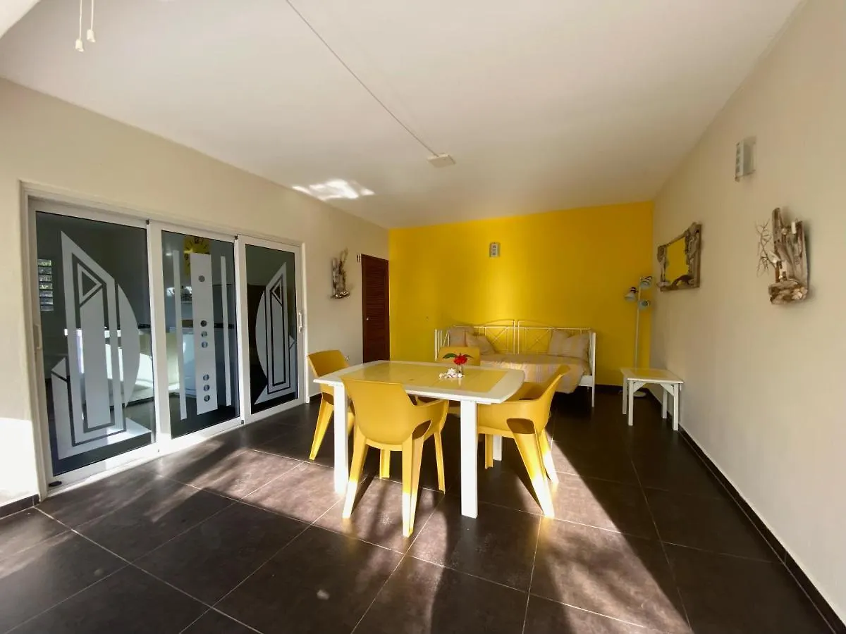 Don Genaro Apartments Barber 0*,